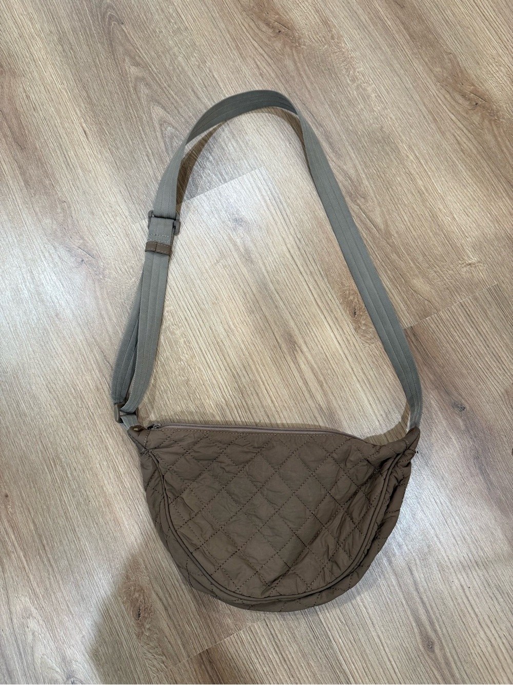 Jillian Harris Floral-Lined Quilted Sling Bag - Pink/Brown